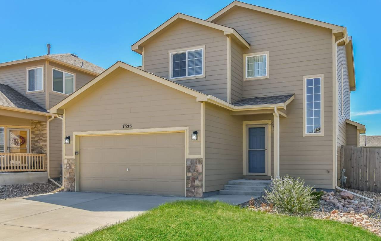 Amazing 3 Bed-3 Bath In Forest Meadows with AC!! FREE iPad or 55” TV plus 4 WEEKS FREE RENT IF MOVED IN BY 2/15!!