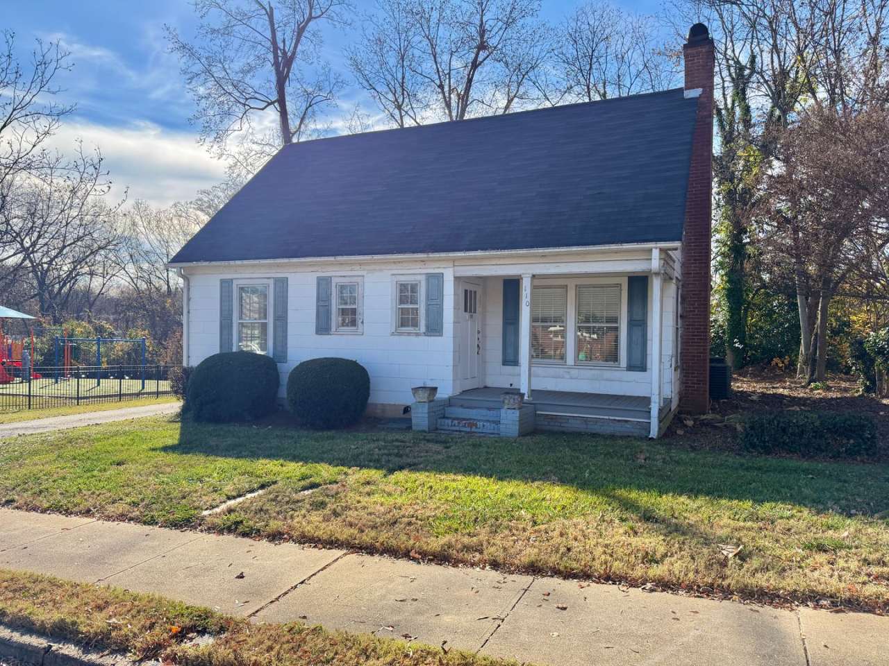 Statesville Downtown - 2BR / 1BA