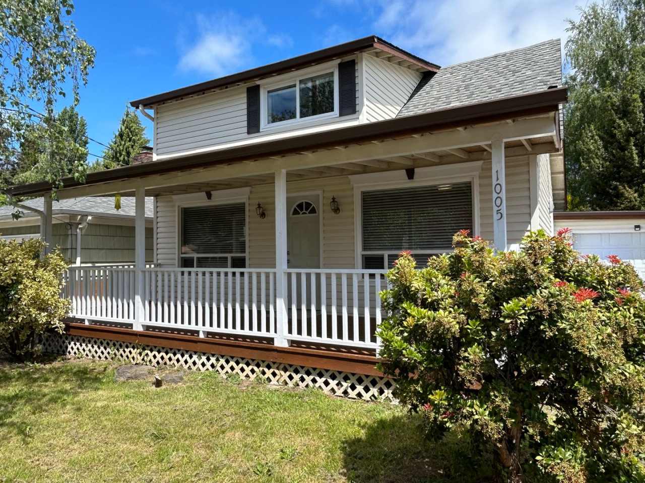 Three Bedroom Home with a Large Yard and Garage - Move in Special