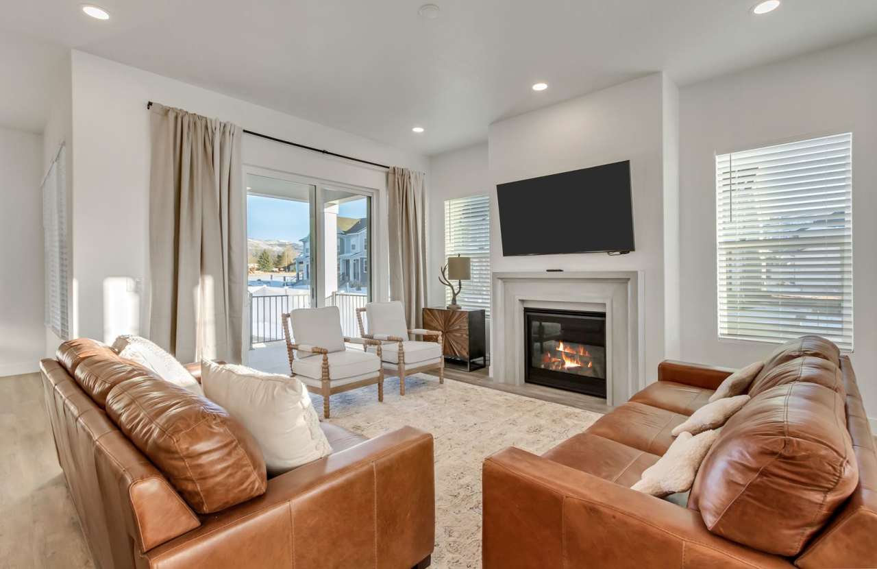 Modern Home in Heber – Available Now!