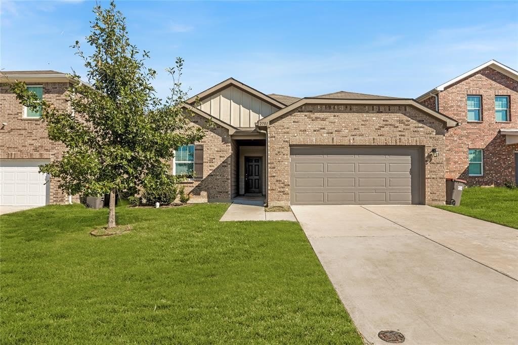 2701 Silver Leaf Lane