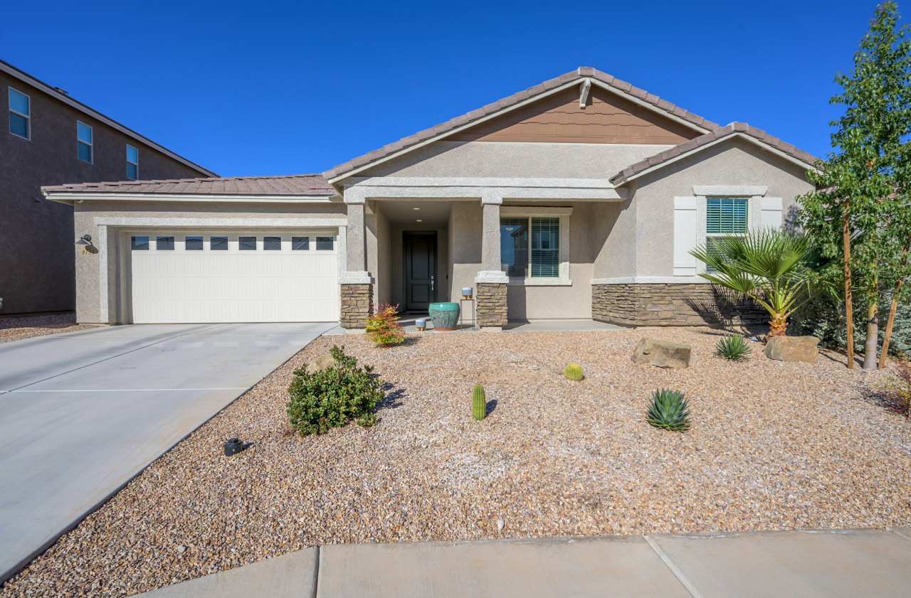 9735 East Carr Peak Trail