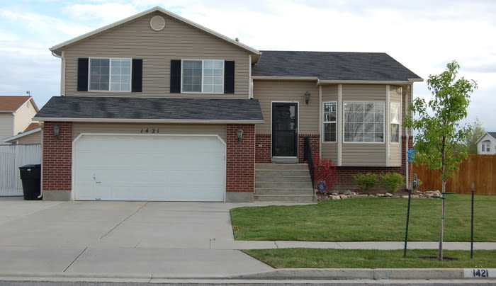 1421 West 2100 South