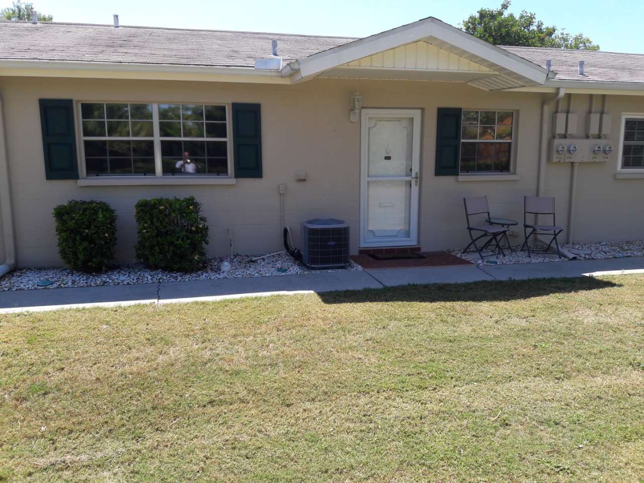 55+ SHORT TERM ONLY, 2/2 condo Sarasota