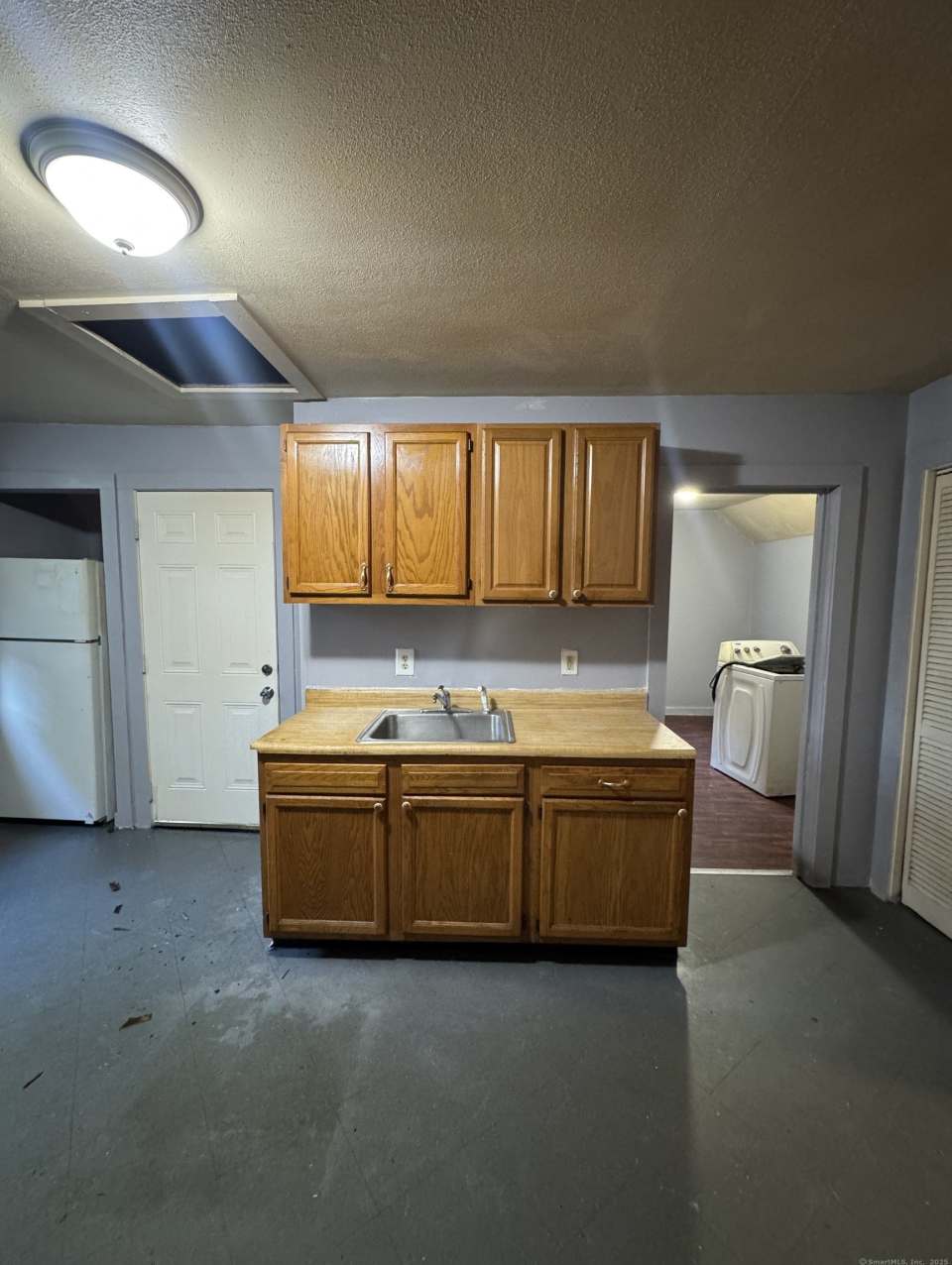 421 Blatchley Avenue