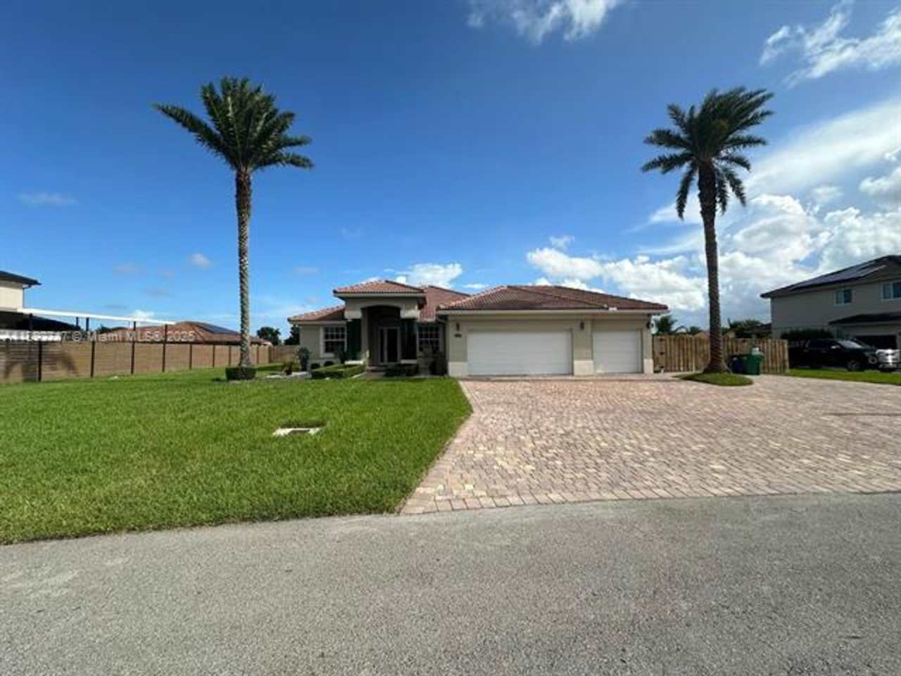 12944 SW 222nd St #0 MIAMI, FL 33170