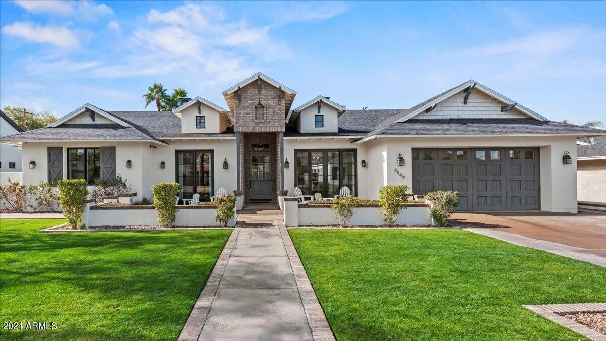 4549 E CALLE TUBERIA --