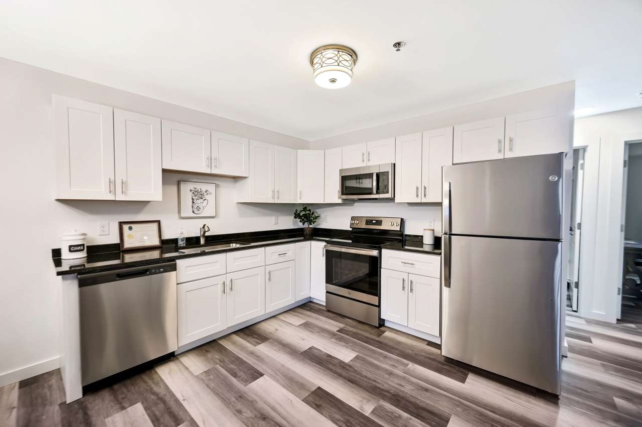 Modern Spacious Apartments
