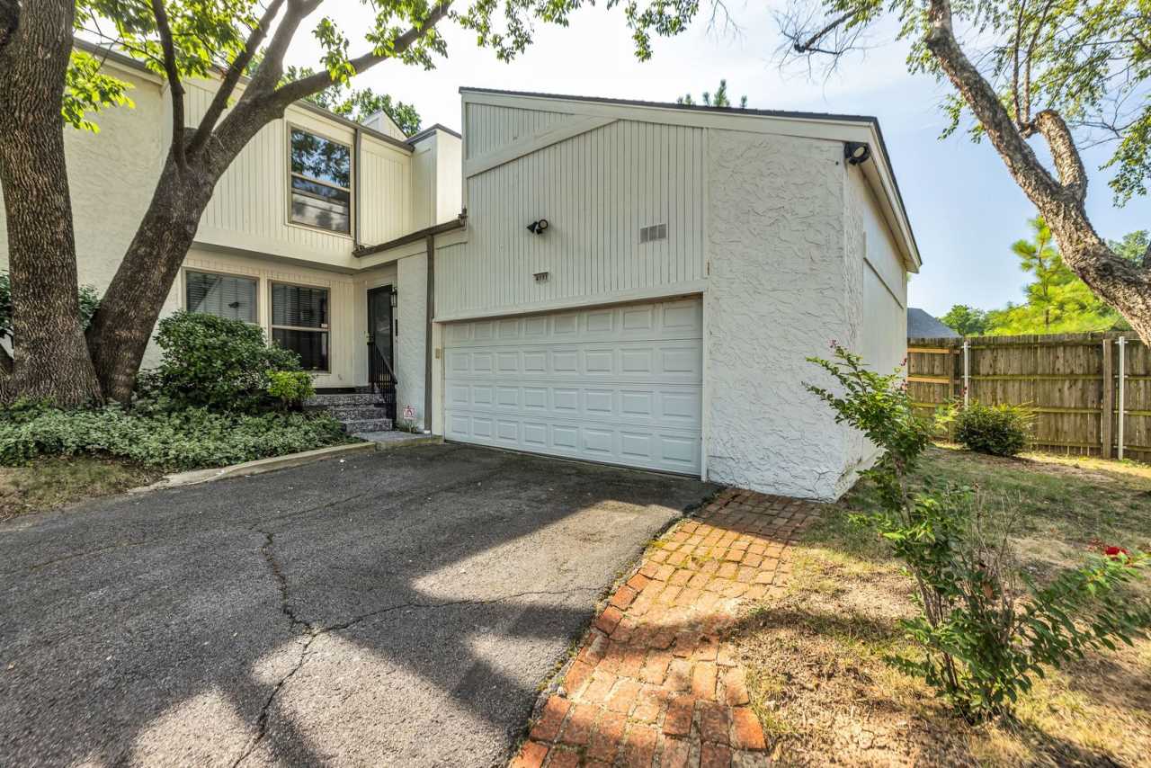 Midtown Comfort  Convenience