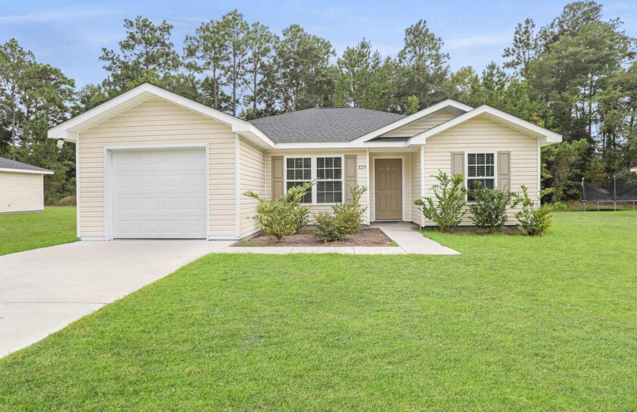 3bd 2ba HOME FOR RENT!