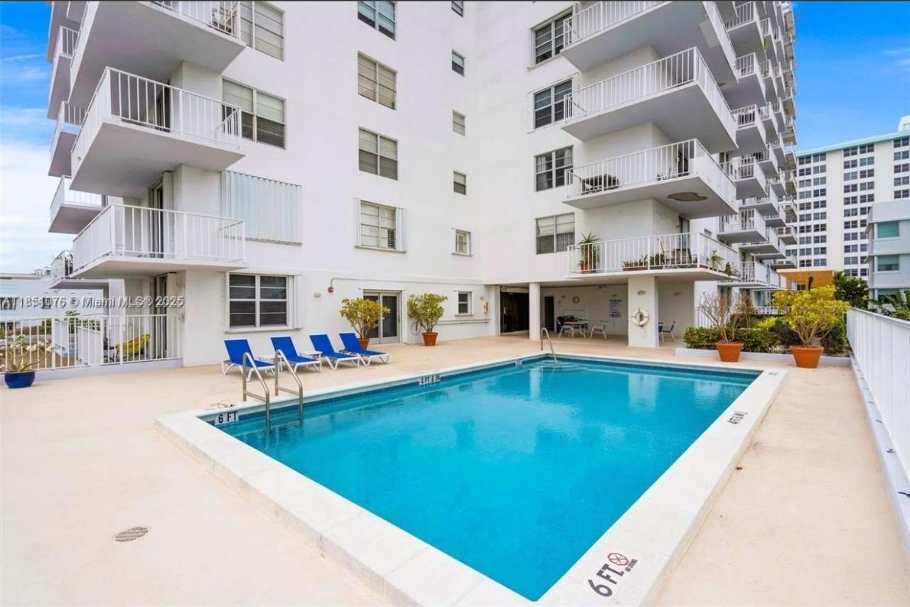 2829 Indian Creek Dr