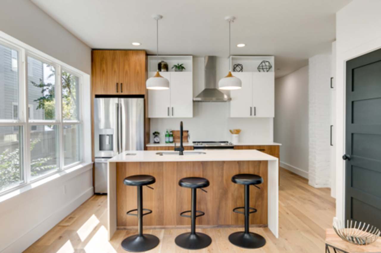 The Uptowns on 23rd - Luxury Apartment Living