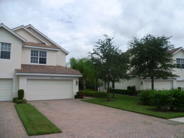 Milano - 3BR/2BA Unfurnished Townhome in North Naples!