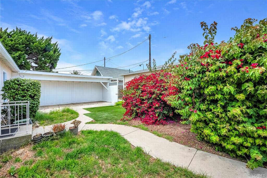 962 West Paseo Del Mar