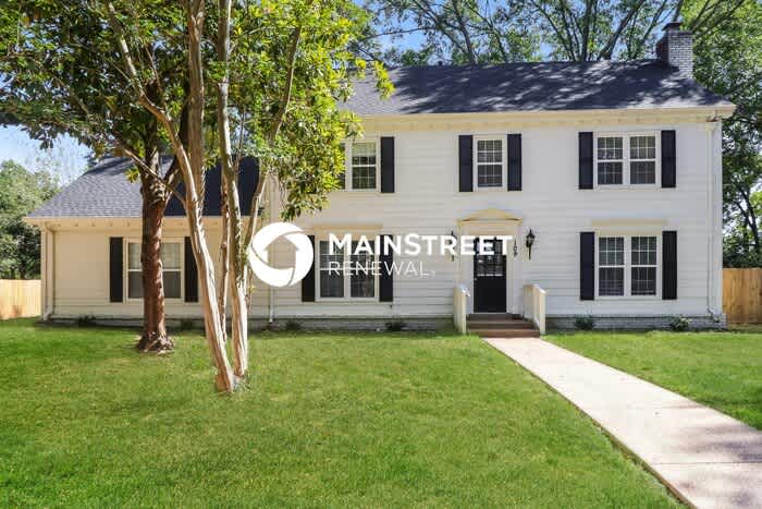 109 West Pecan Valley Street