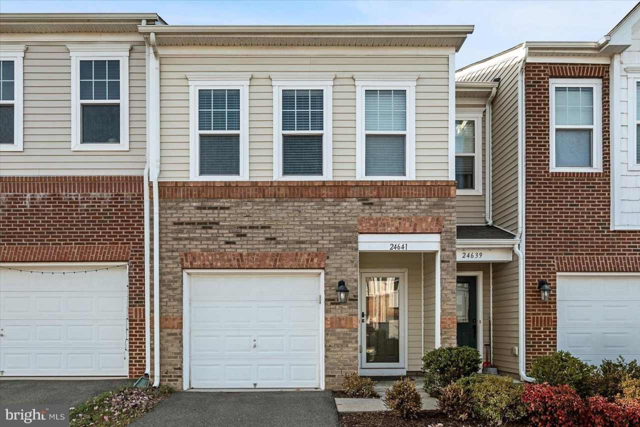 24641 GREYSTEEL Square