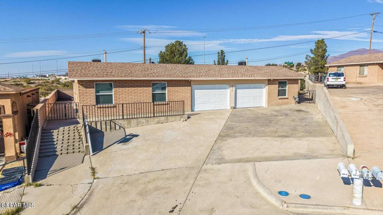 293 Atlantic Road unit: A