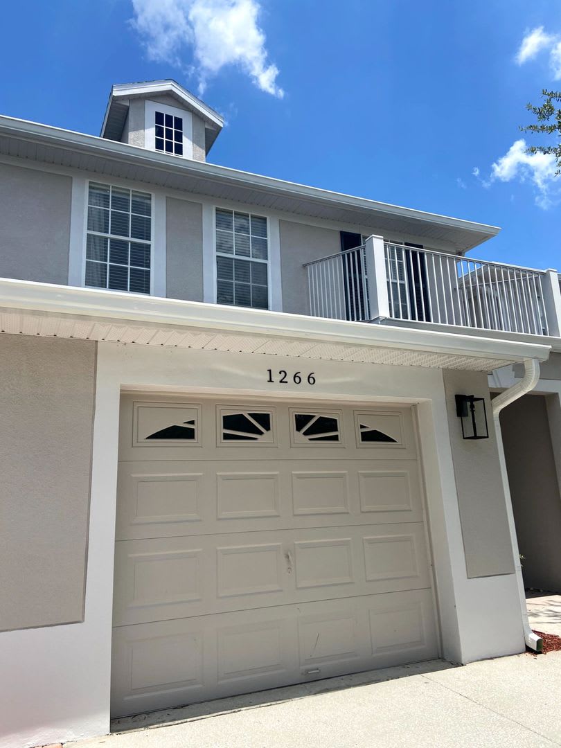 Townhouse in gated community of Avalon Park