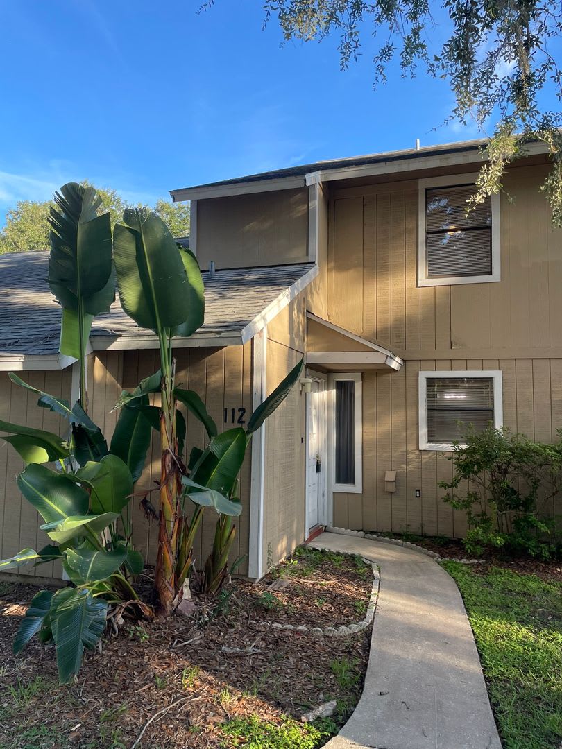 Townhome in Ormond Beach