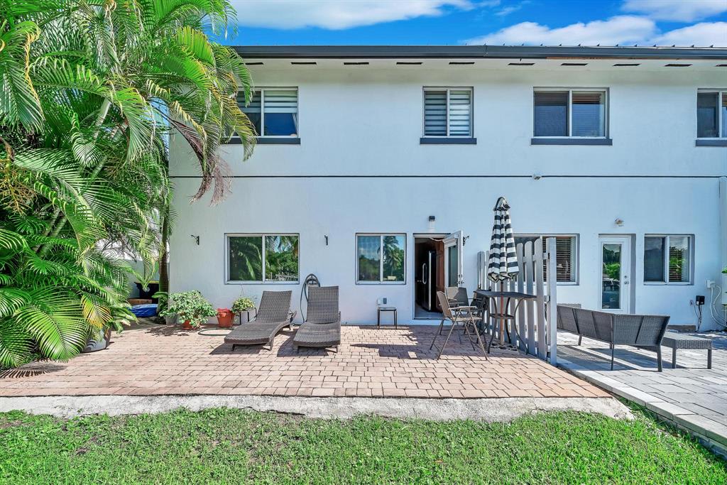 2724 Treasure Cove Circle