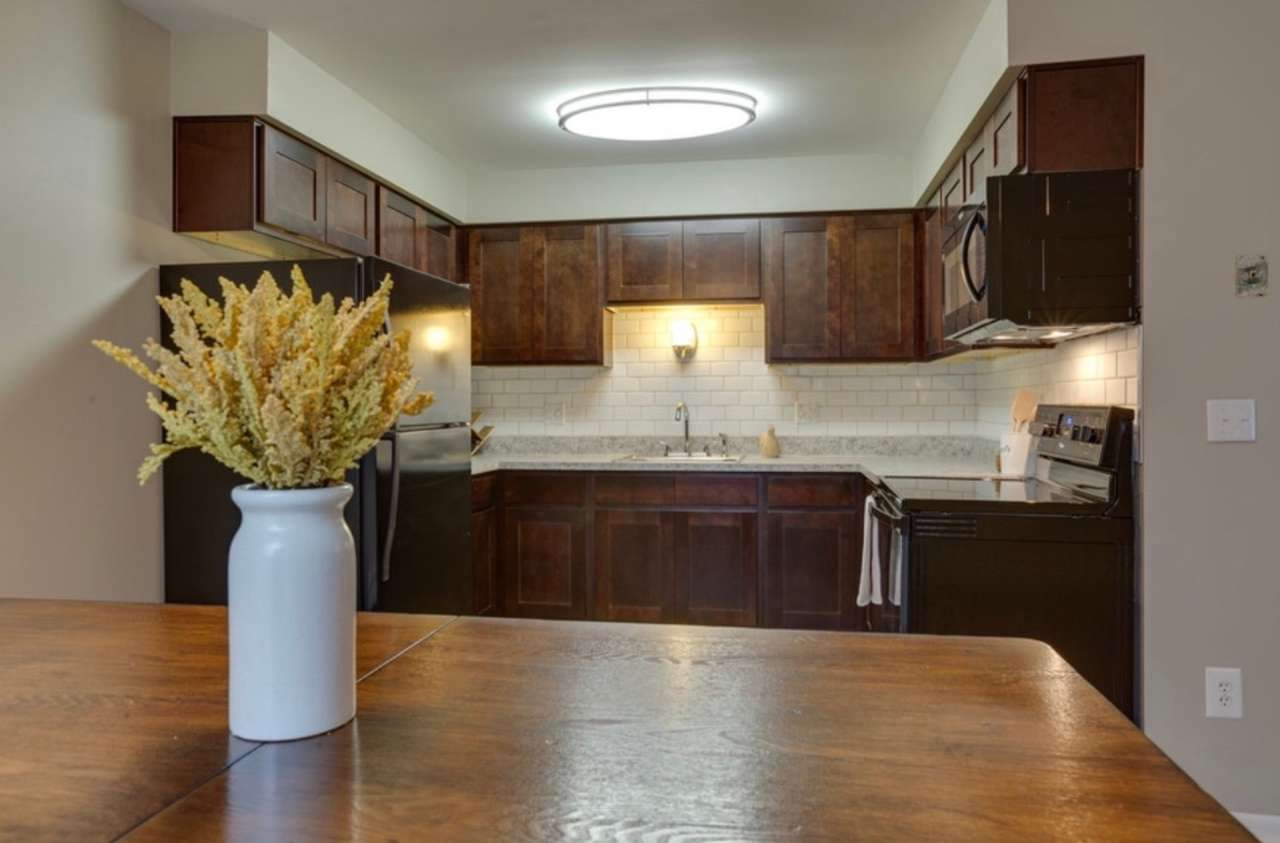 Sterling Hill Apartments