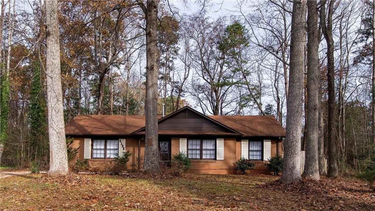 Comfortable Ranch home in a quiet community!