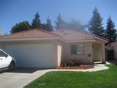 3 Bedroom 2 Bath in Northwest Fresno