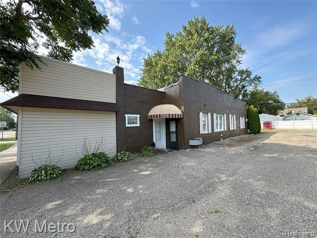 1318 S Campbell Road