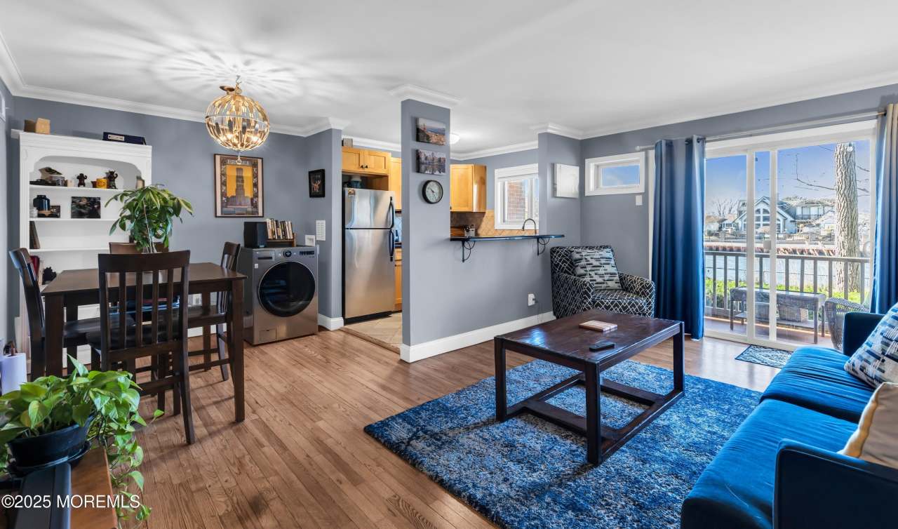 1641 Elm Avenue unit: 18