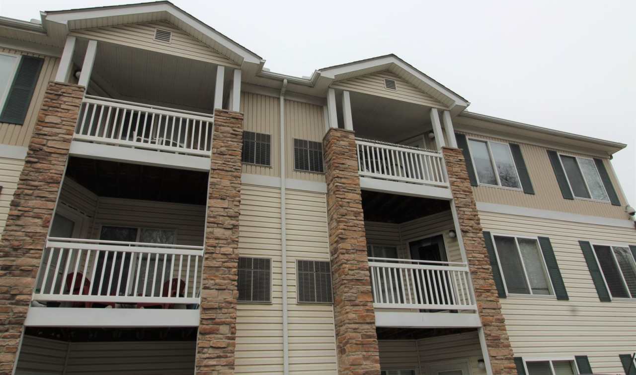 River View Condo in Star City - 4 Bedrooms - Available 06/04/2026
