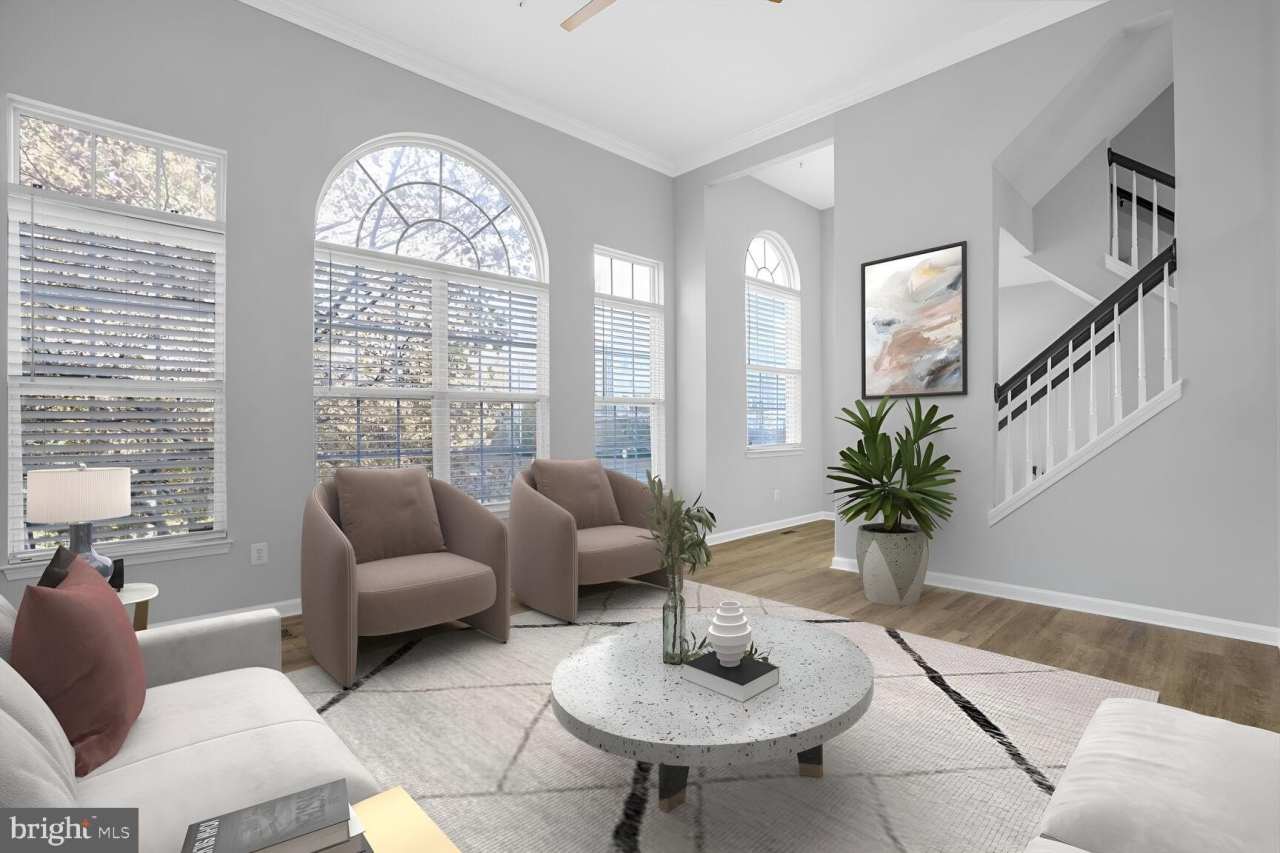 1980 CRESCENT PARK Drive unit: 16B