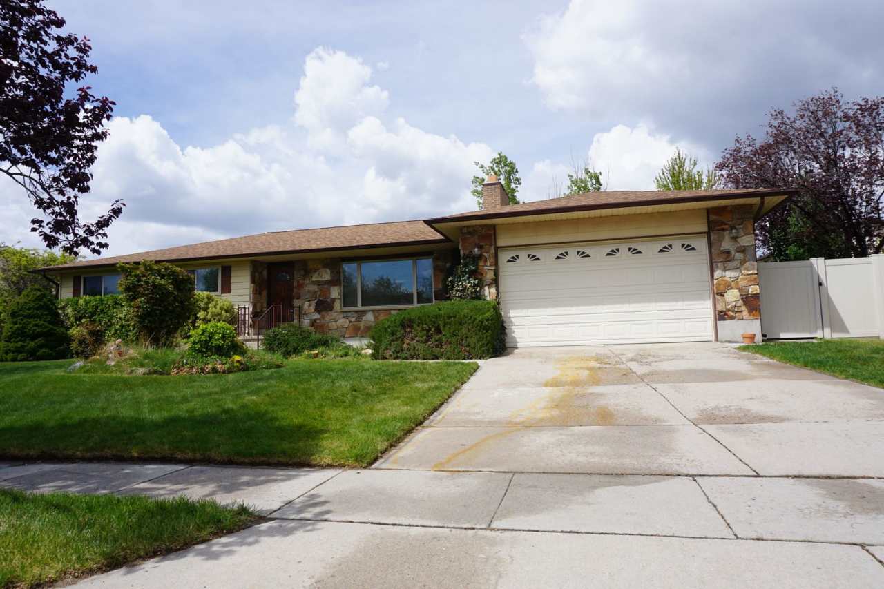 5 Bedroom Sandy Home