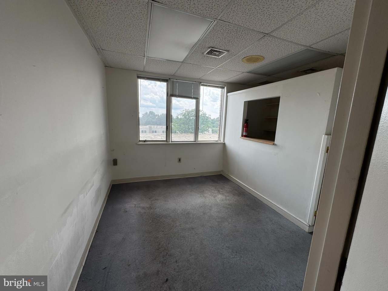 6400-N SEVEN CORNERS Place unit: 1N