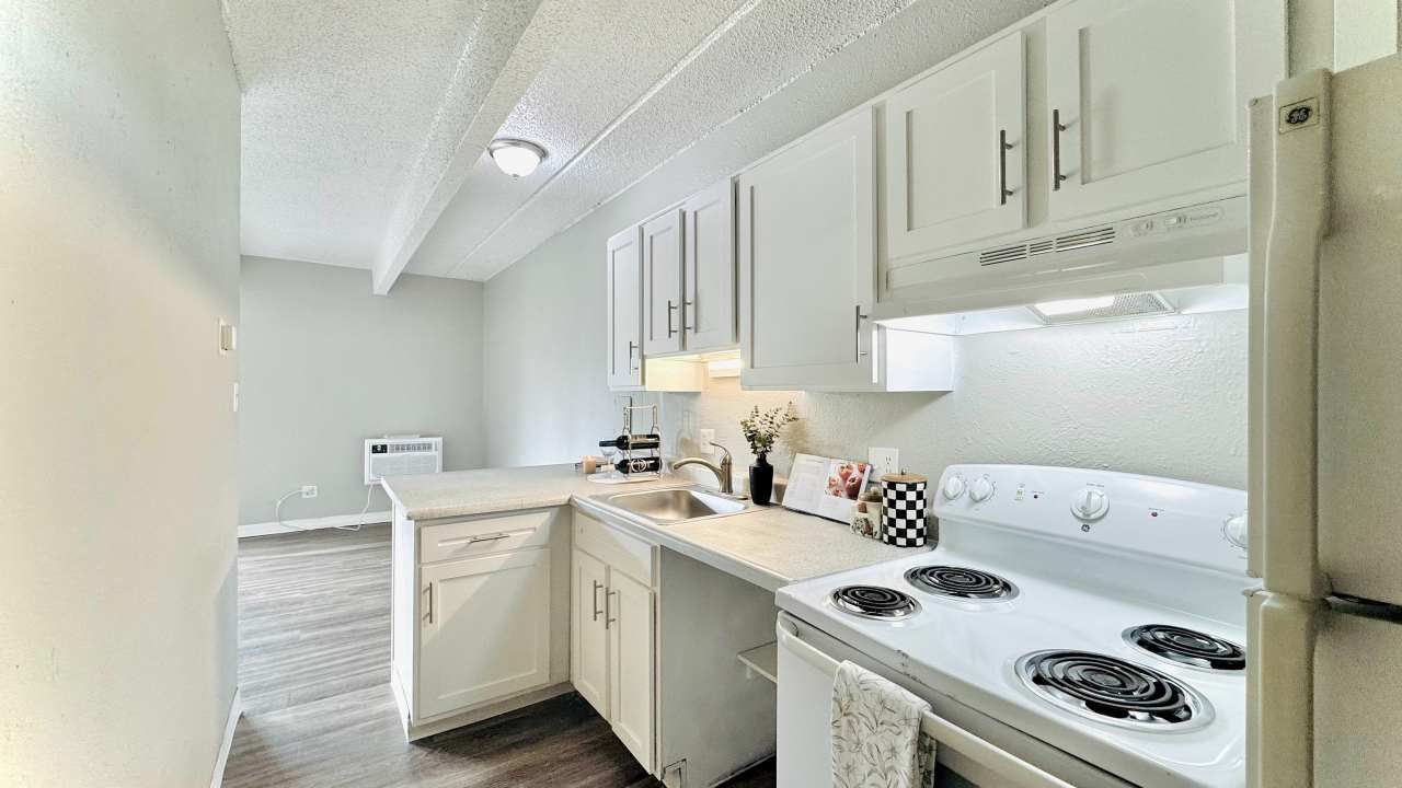 Geneva Flats Apartments