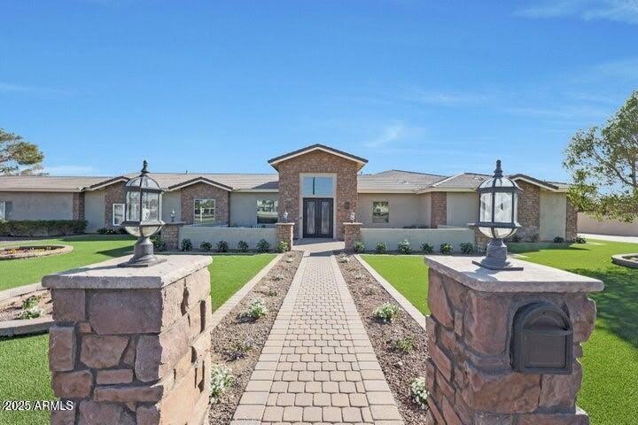 6615 E SHEA Boulevard