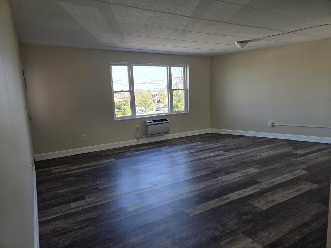 685 PROSPECT AVE