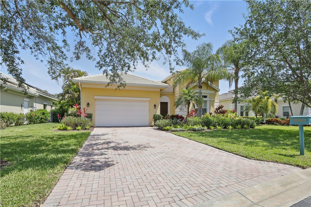 1009 River Wind Circle