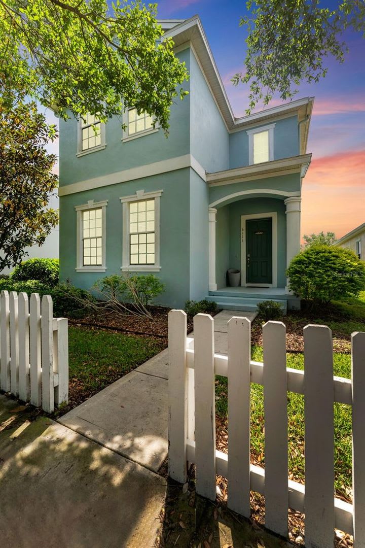 CHARMING Winthrop Village Location