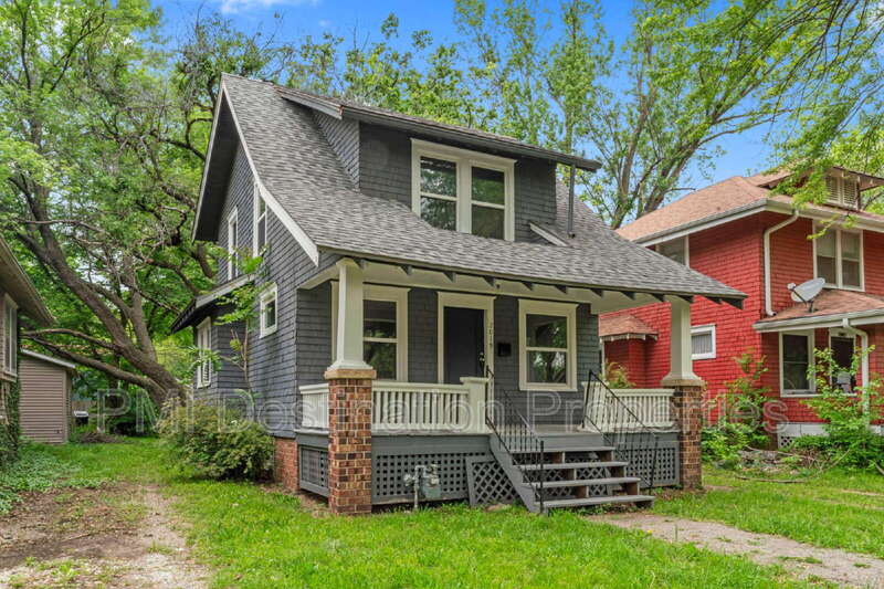 2019 SW Buchanan St