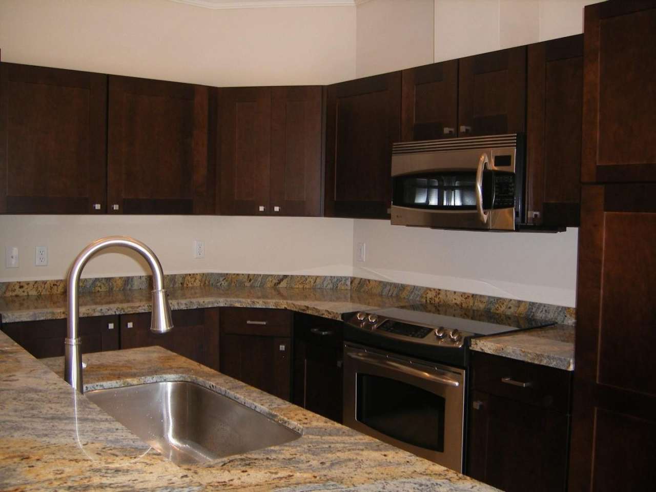 1616 NE 17th Avenue, Fort Lauderdale, FL 33305