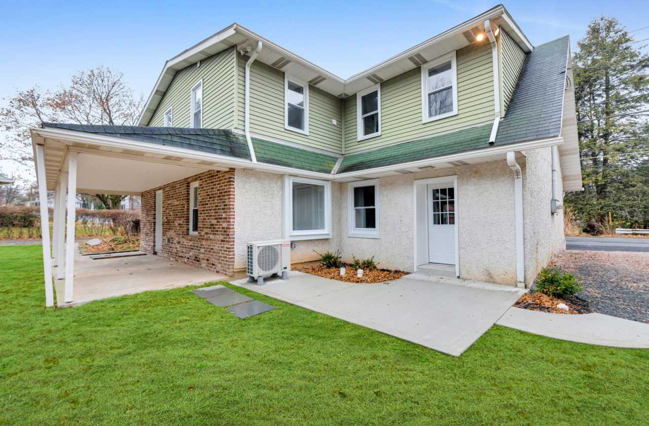 Fully Remodeled 4-Bedroom Home in Southern Lehigh School District