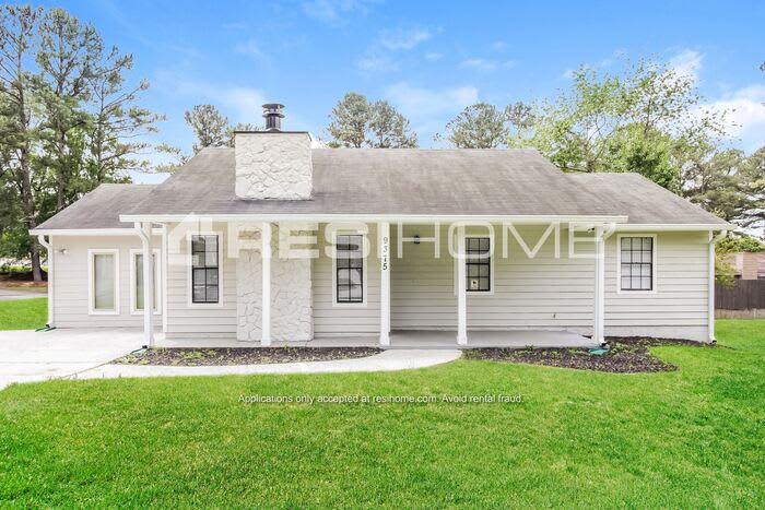 9375 Wood Knoll Lane