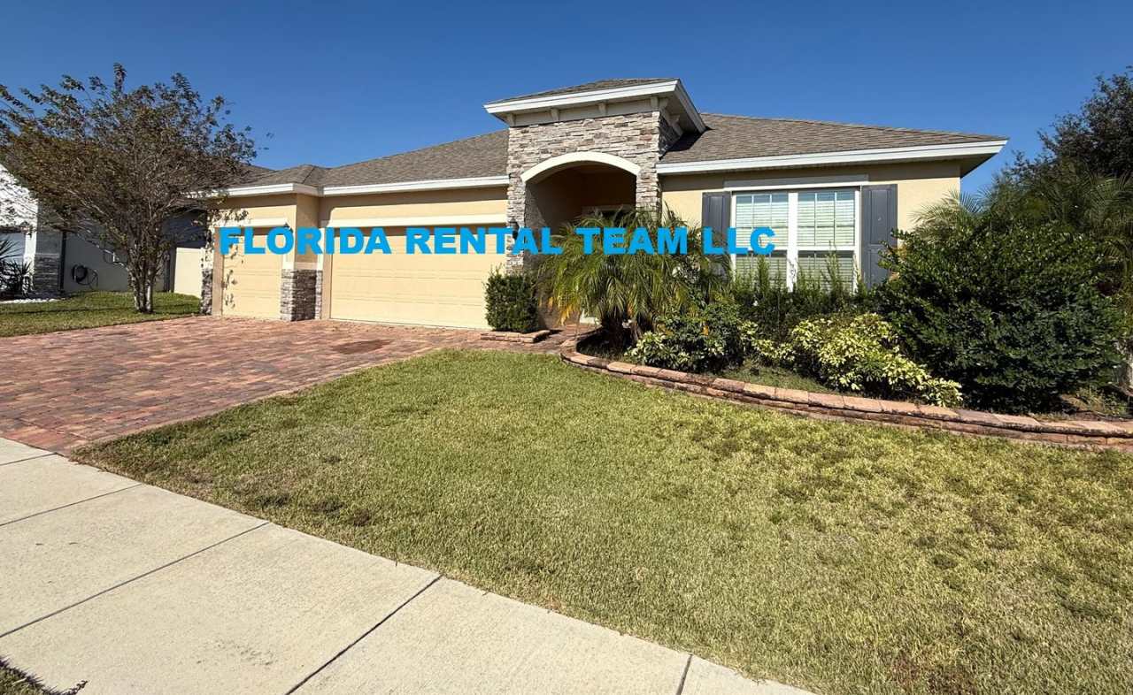 5/4 Spacious Lake County Home