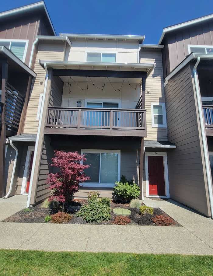 17537 110th Avenue East