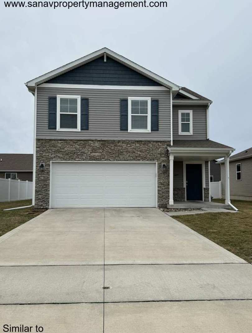 "Modern Luxury: Spacious 4-Bedroom Home with Open-Concept Design"