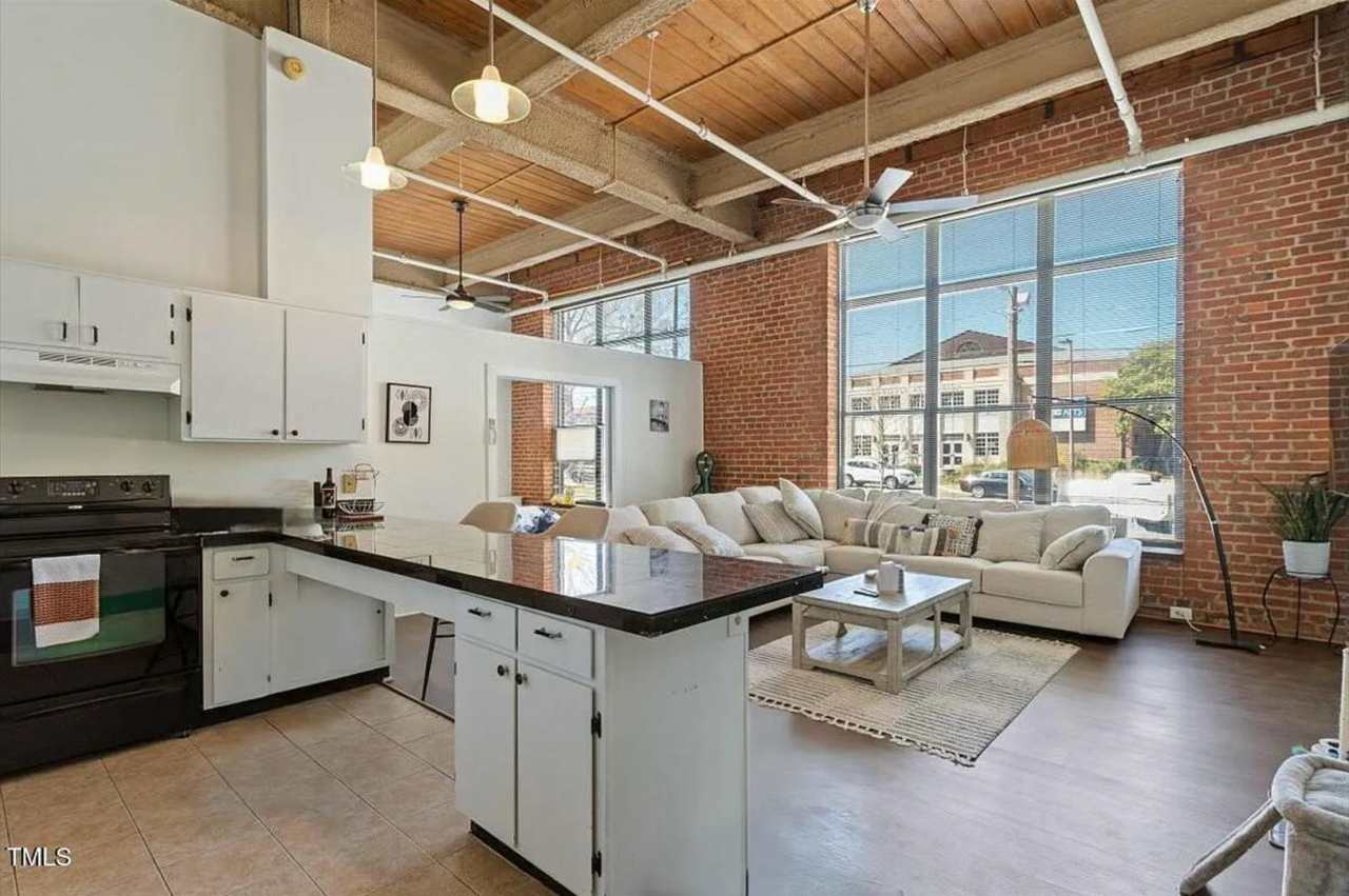 Historic Downtown Durham Loft with Modern Features