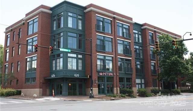 626 N Graham Street unit: 113