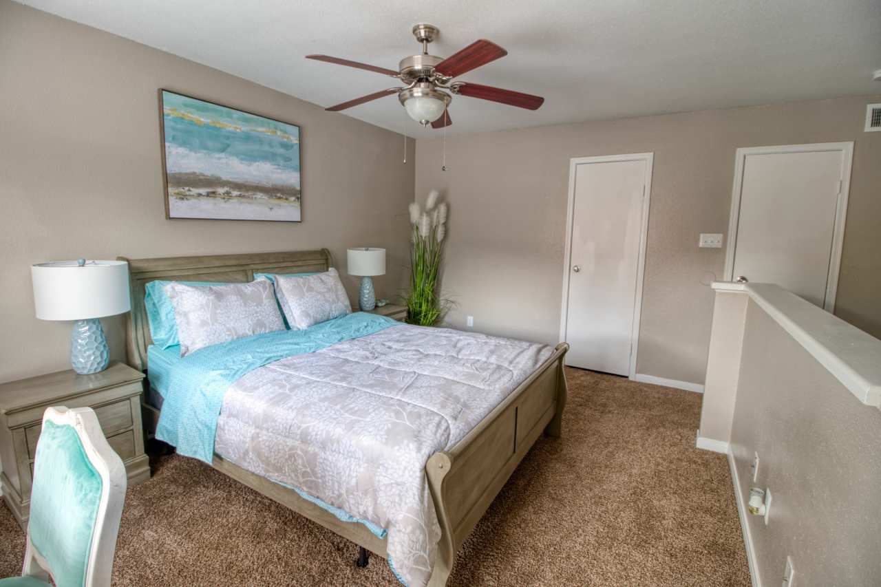 Knoll Crest Apartments