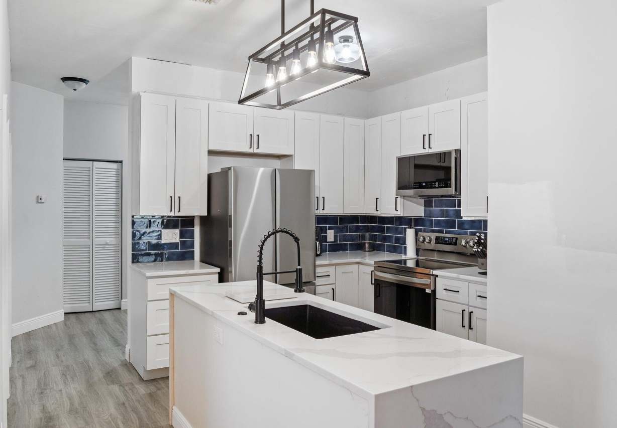 113 Lighthouse Circle