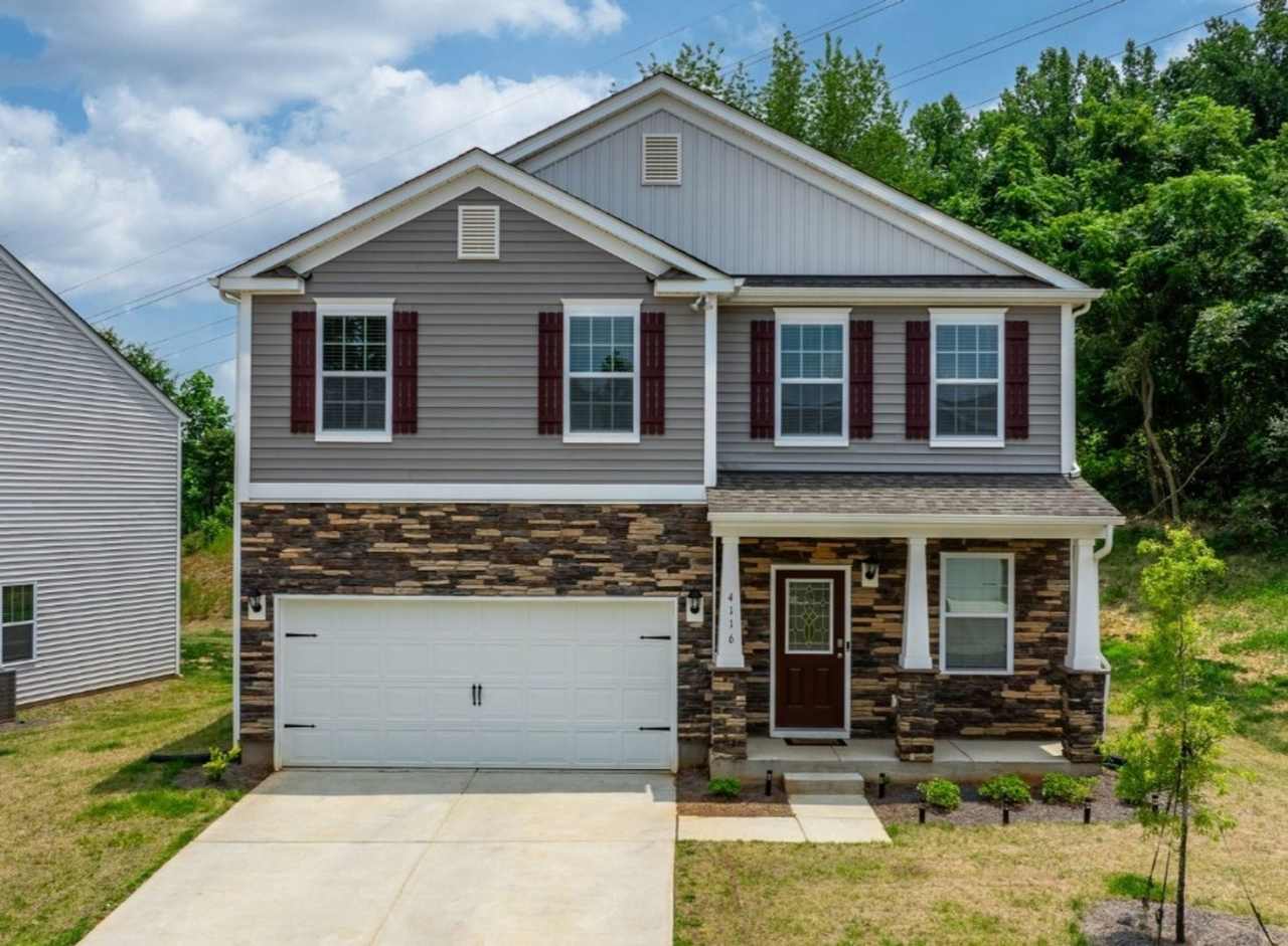 Beautiful 3 Bed 2.5 Bath House in Conover. 2023 Construction